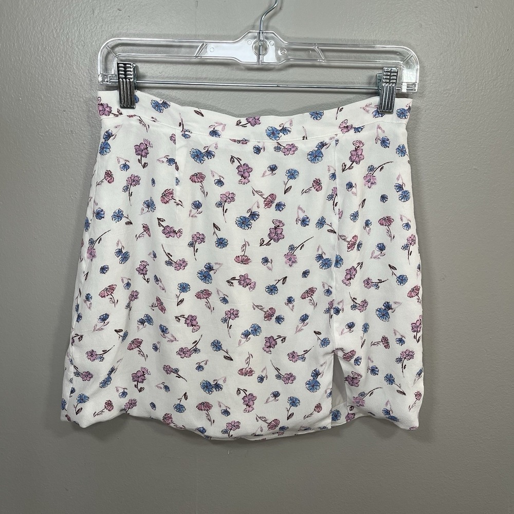 Skylar+Madison White Floral Mini Skirt Cottagecore Coquette Romantic‎ L
